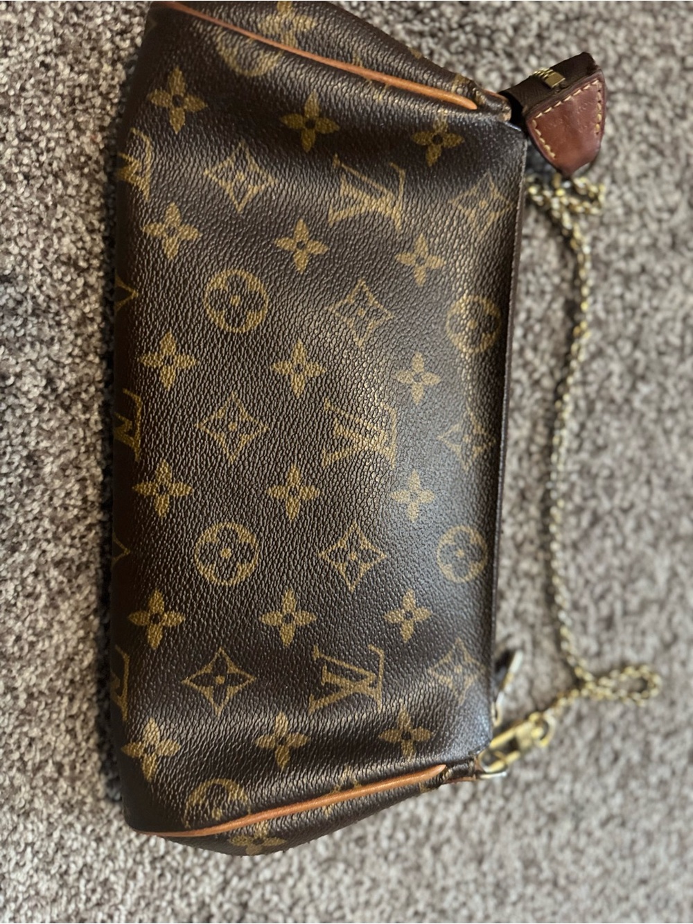The Louis Vuitton Eva Clutch (Eva Handbag) is discontin - Picture 2 of 2